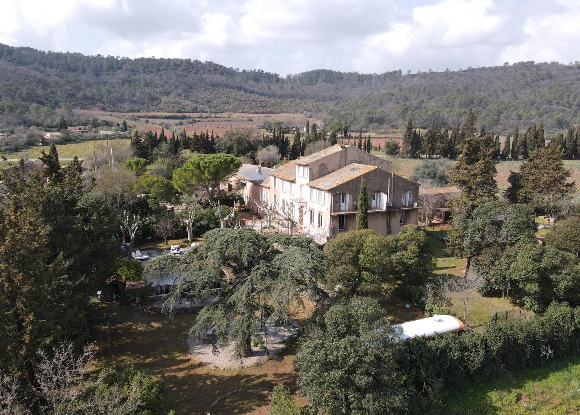 Bed And Breakfast La Grande Lauzade Le Luc Exteriér fotografie